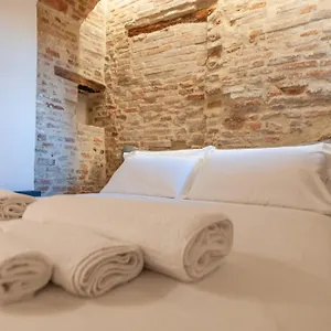 Uc - Gerardo Perugia
